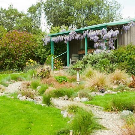 Waterwheel Cottage Upper Moutere Exterior photo